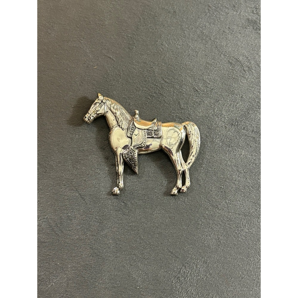 Silver Horse Brooch Pin - Elegant Equestrian Accessory
